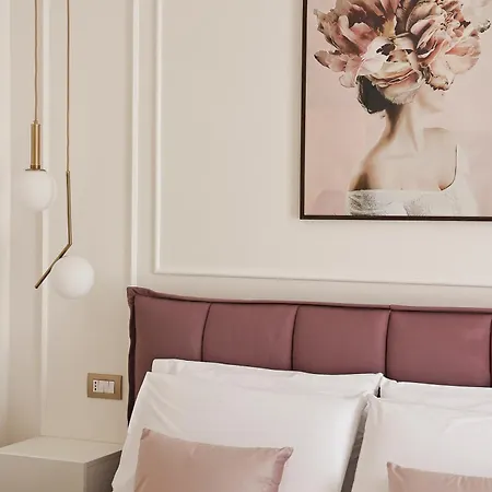 Capuana60 4* Nápoly